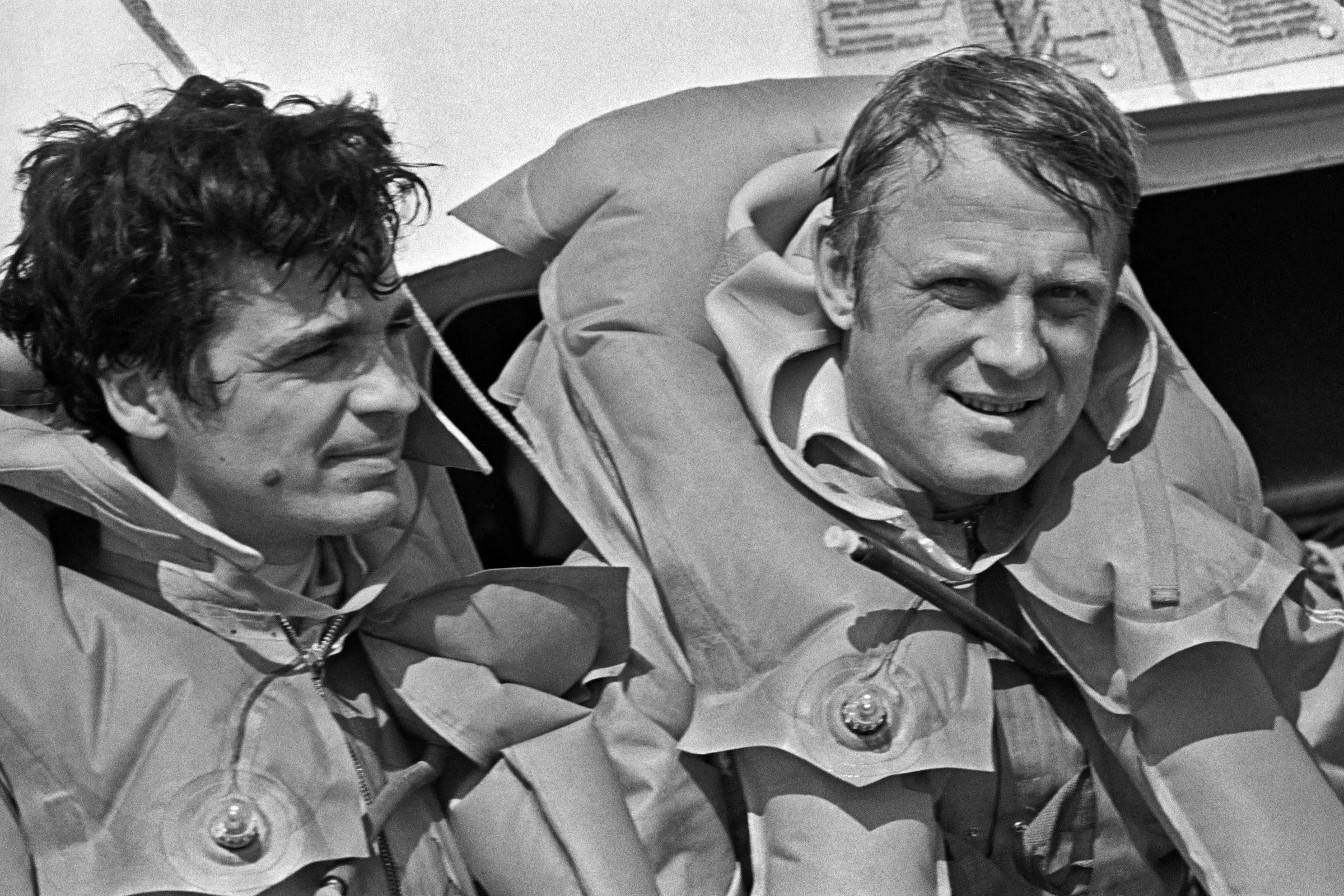 Рождественский в скафандре